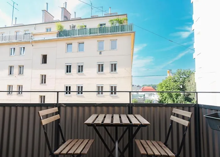 Beautiful 2-bedroom Near Schoenbrunn