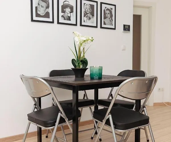 Apartamento Beautiful 2-bedroom Near Schoenbrunn Viena