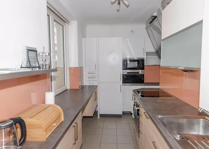 Beautiful 2-bedroom Near Schoenbrunn