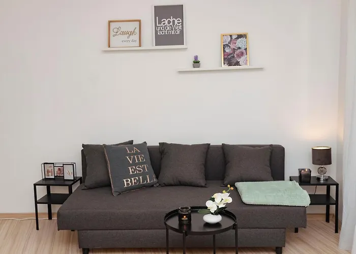 Apartamento Beautiful 2-bedroom Near Schoenbrunn